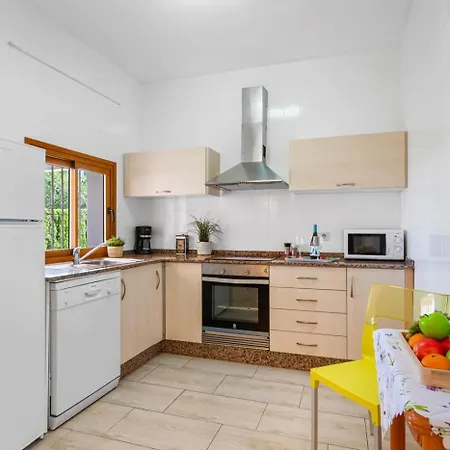 Вилла Rosario - Plusholidays Кальпе